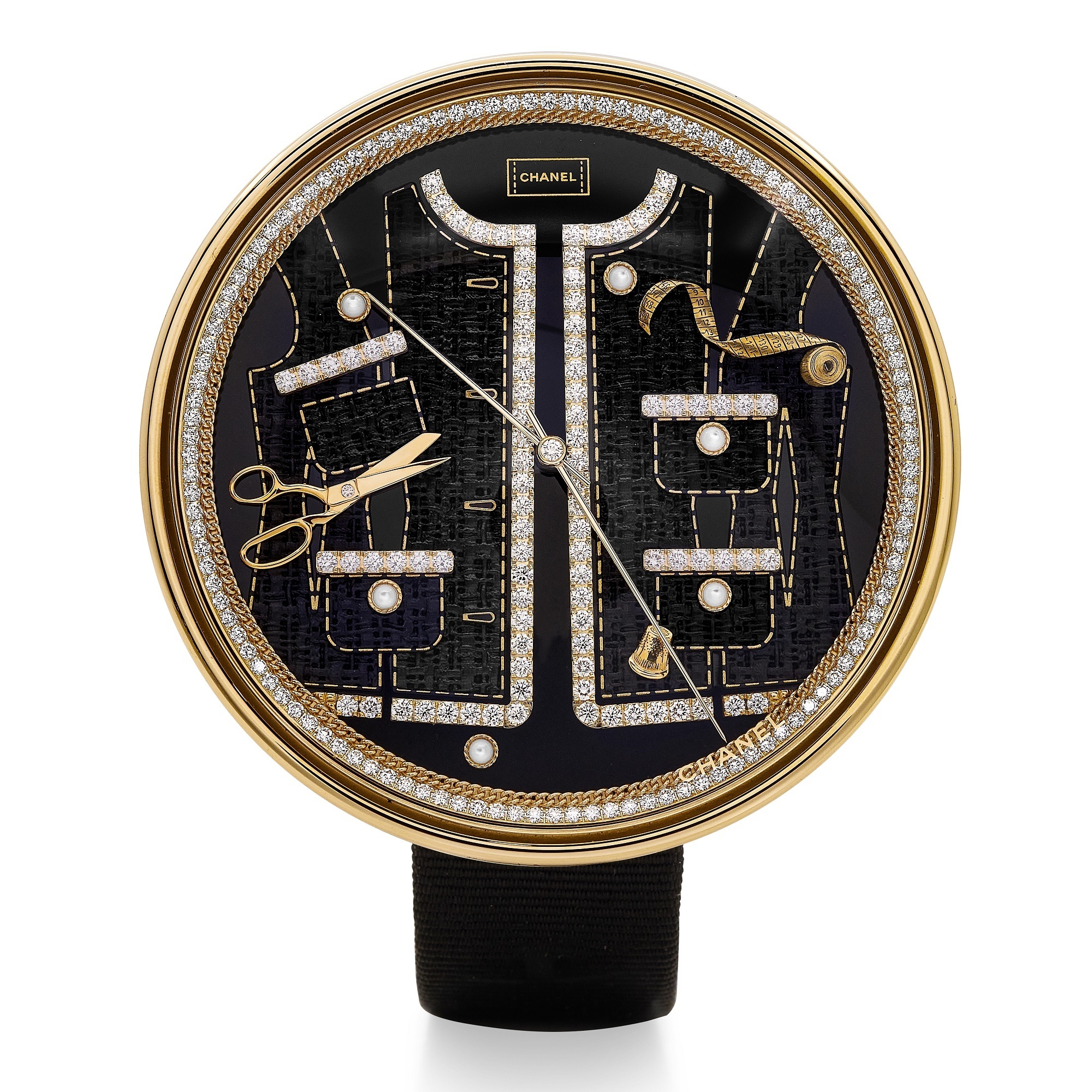 Chanel Mademoiselle Prive Pique-Aiguilles dial close-up