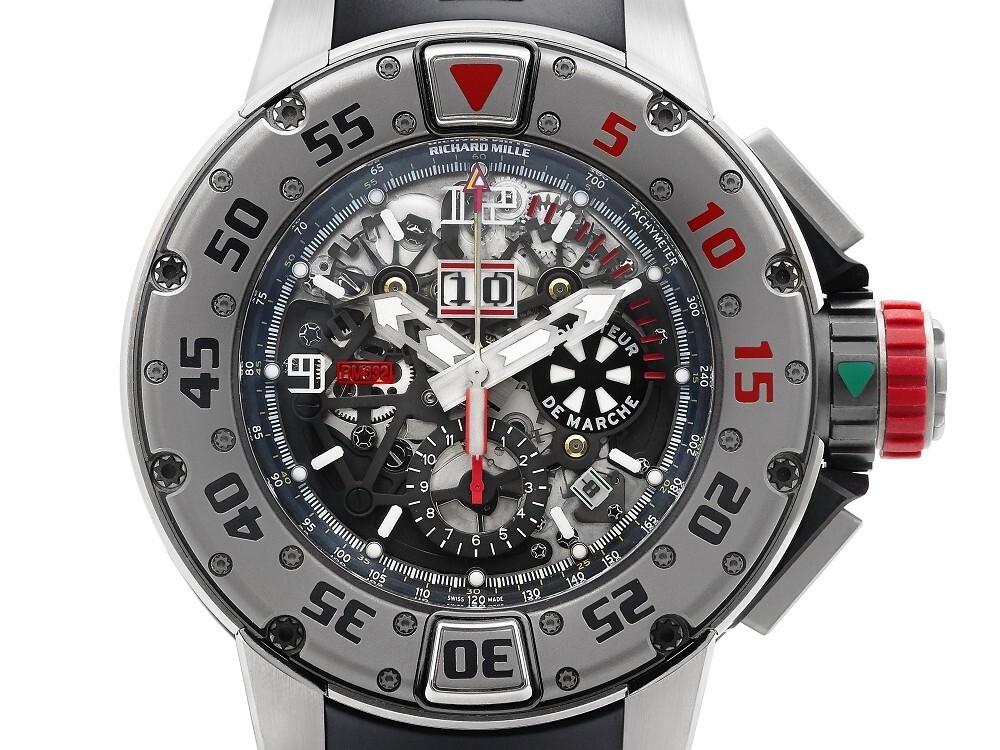 RM 032 titanium diving watch