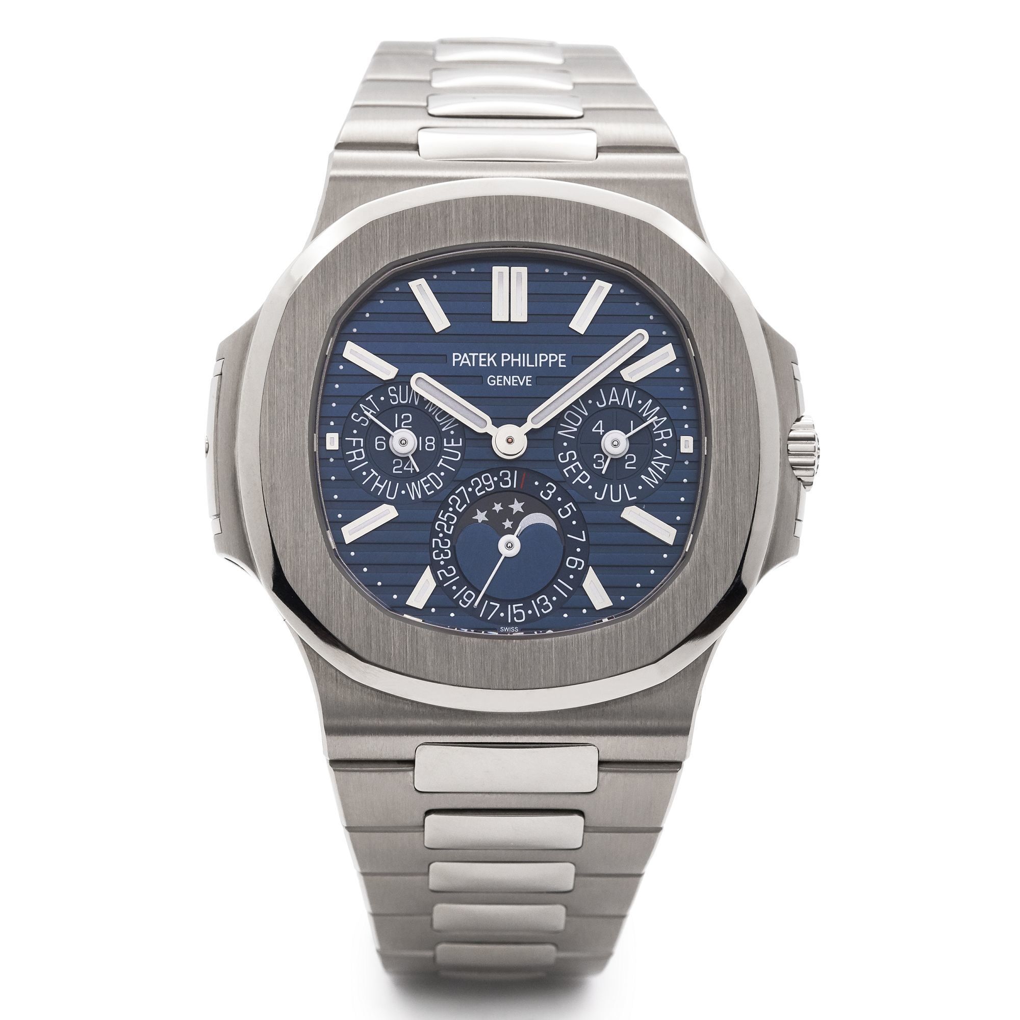 Patek Philippe Ref. 5740/1G-001 close-up