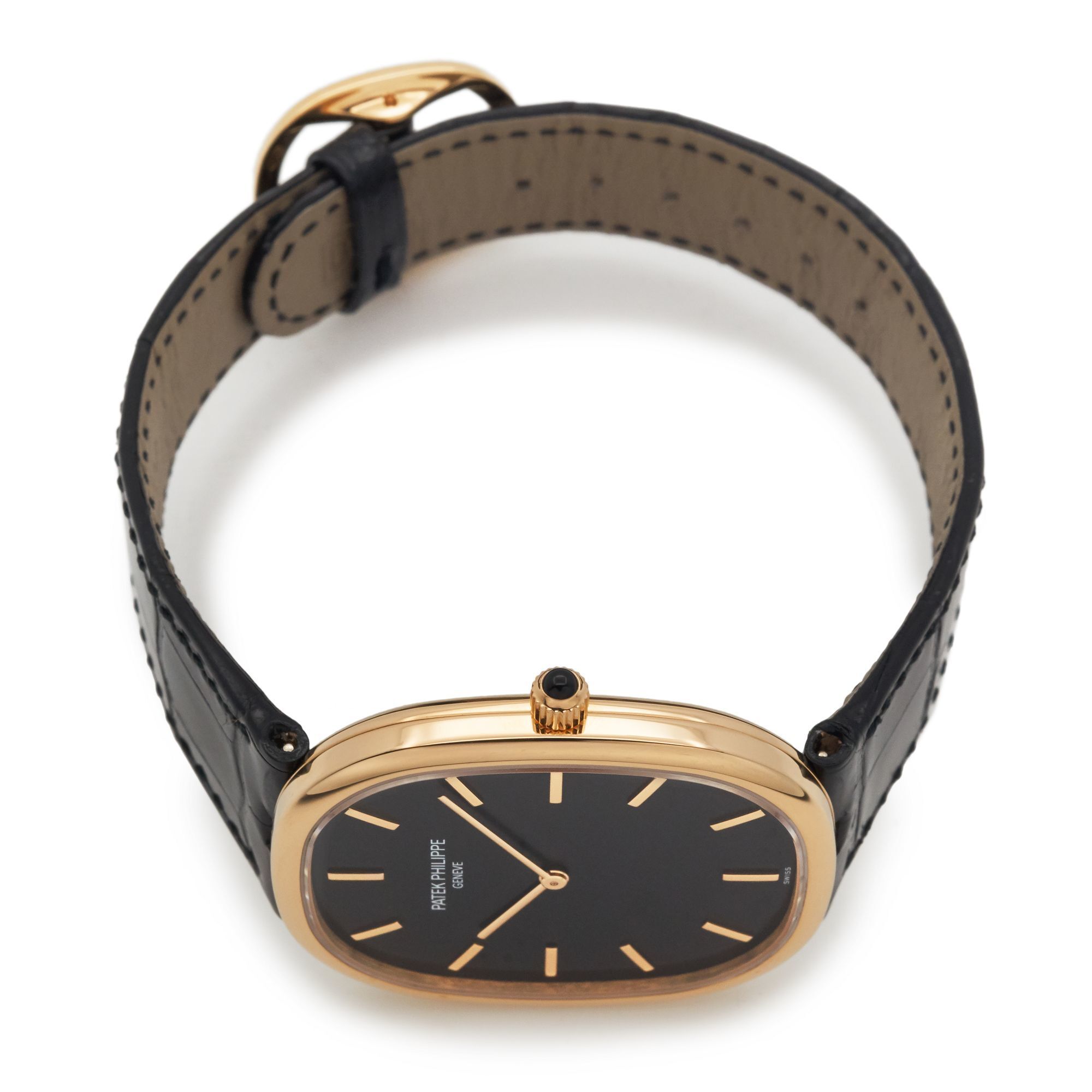 Golden Ellipse rose gold details