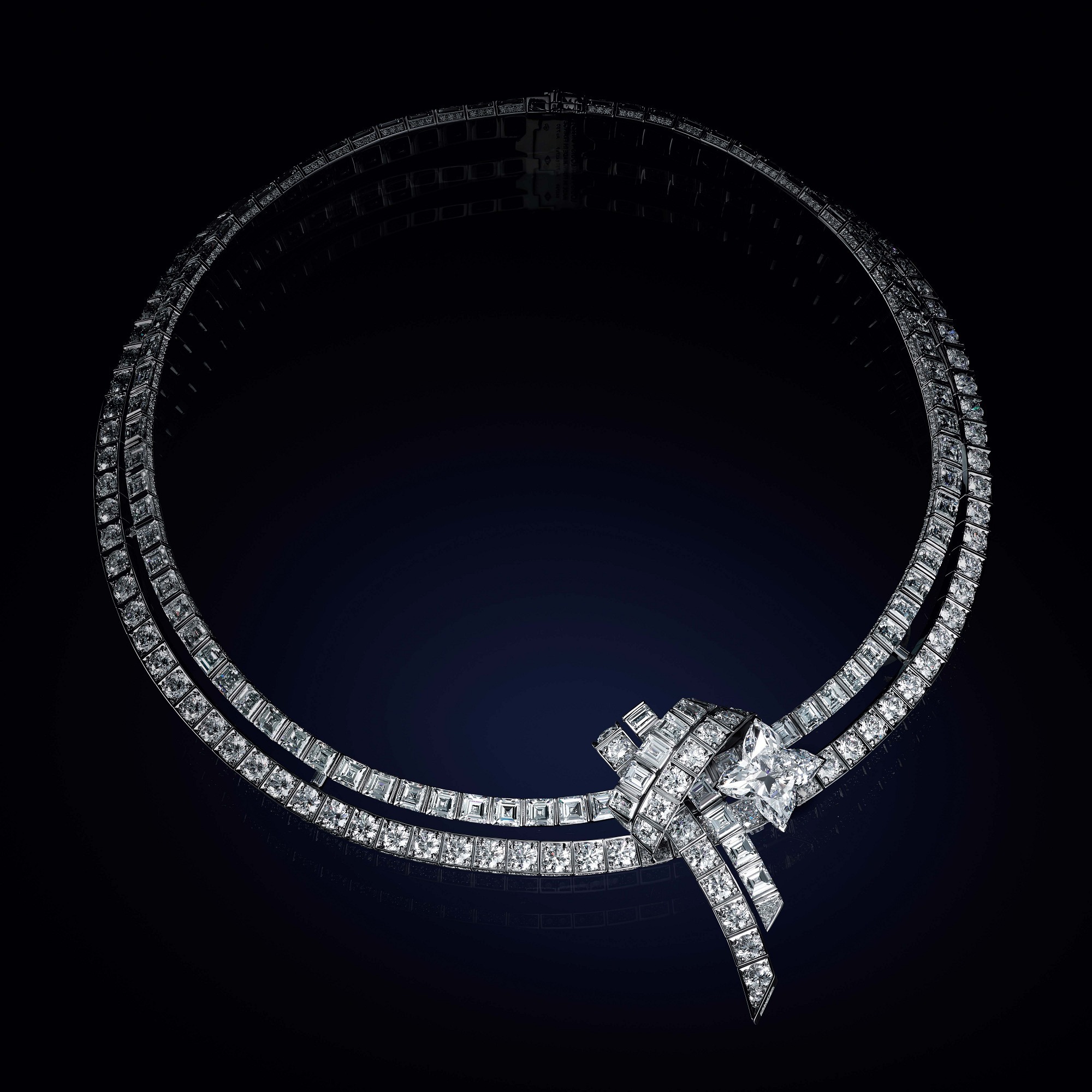 Louis Vuitton high jewelry artistic details masterpiece