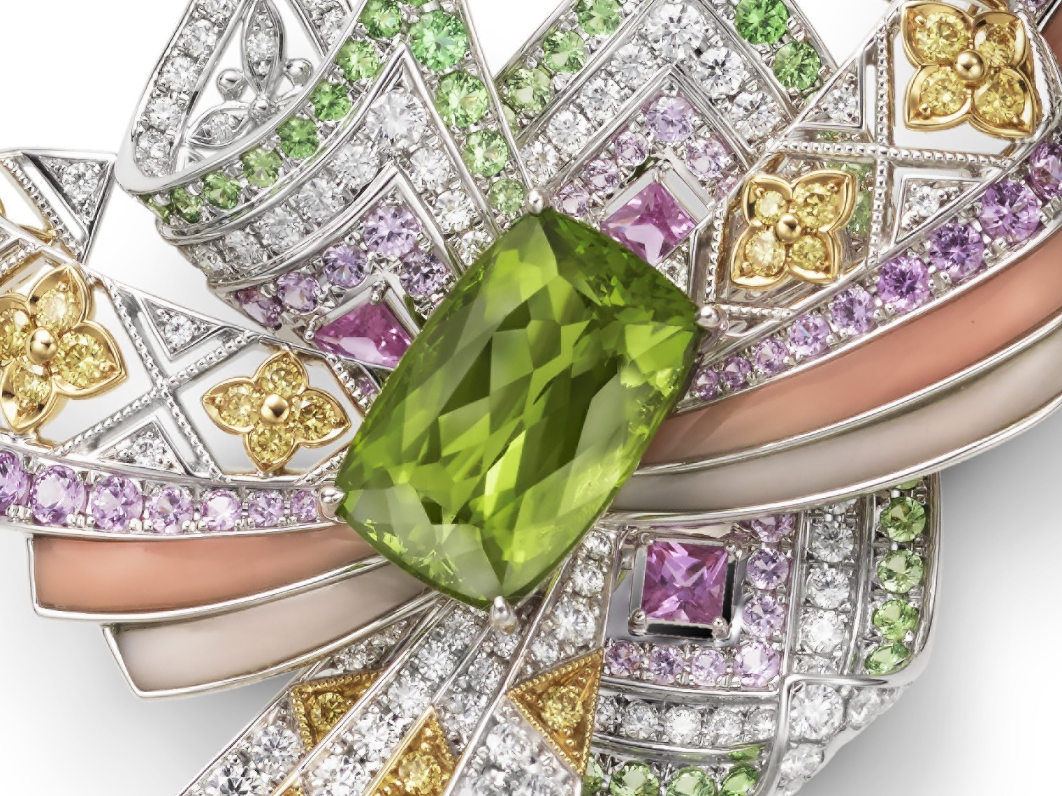 Mikimoto Peridot Brooch Back Design