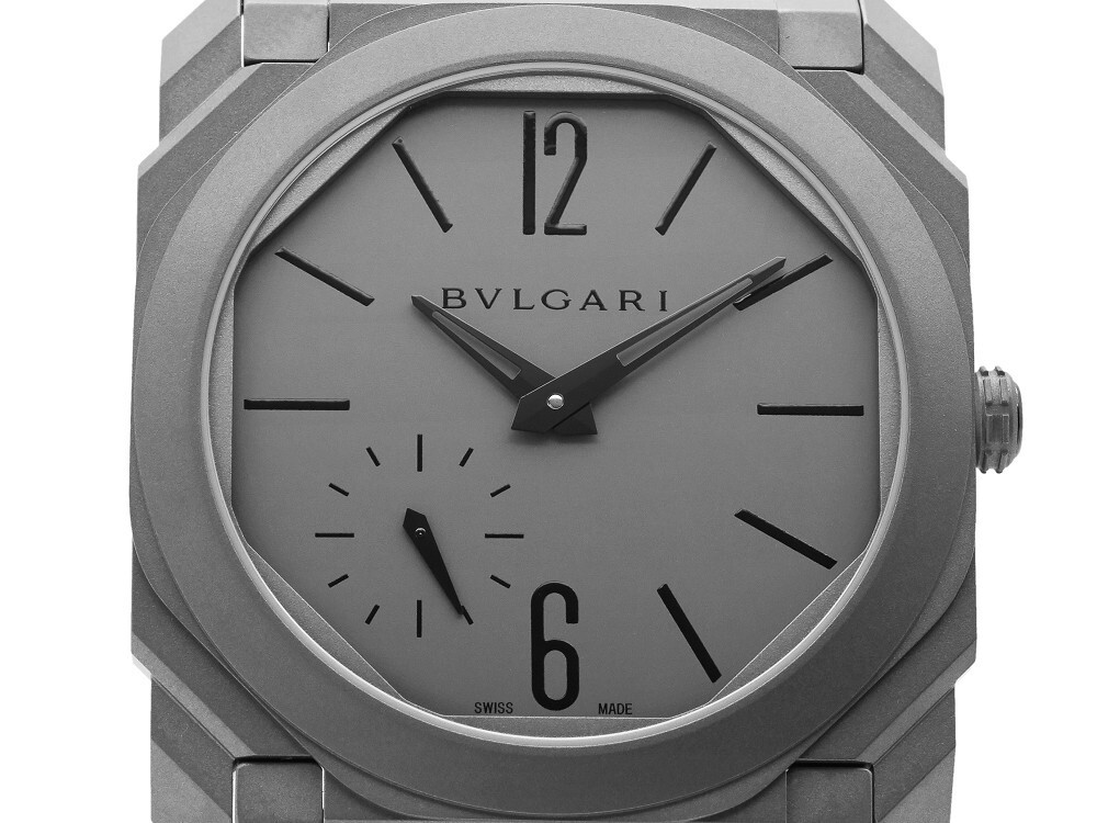 Bulgari Octo Finissimo Automatic BVL 138 movement and titanium dial