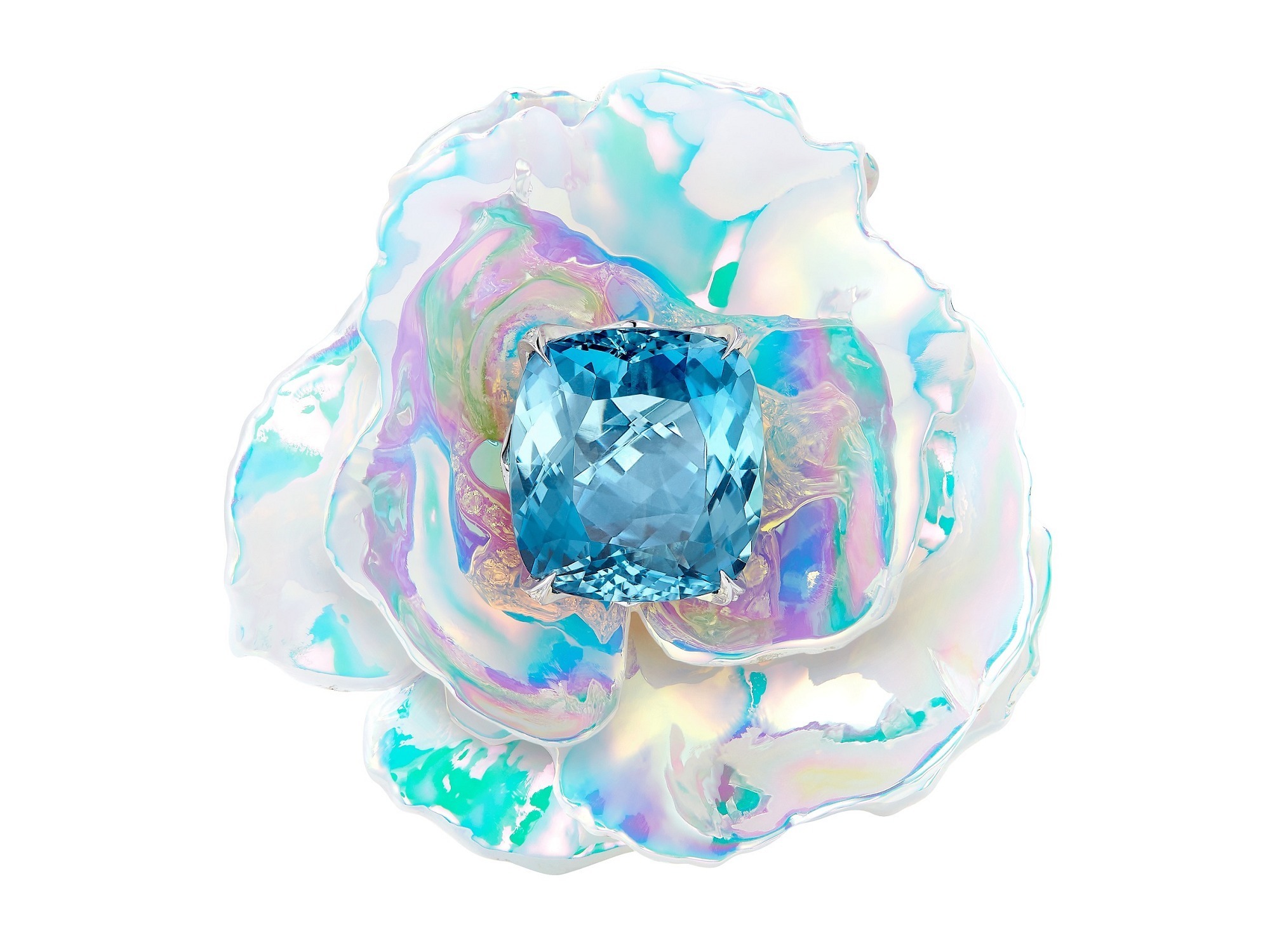 Boucheron Chromatique peony and pansy design