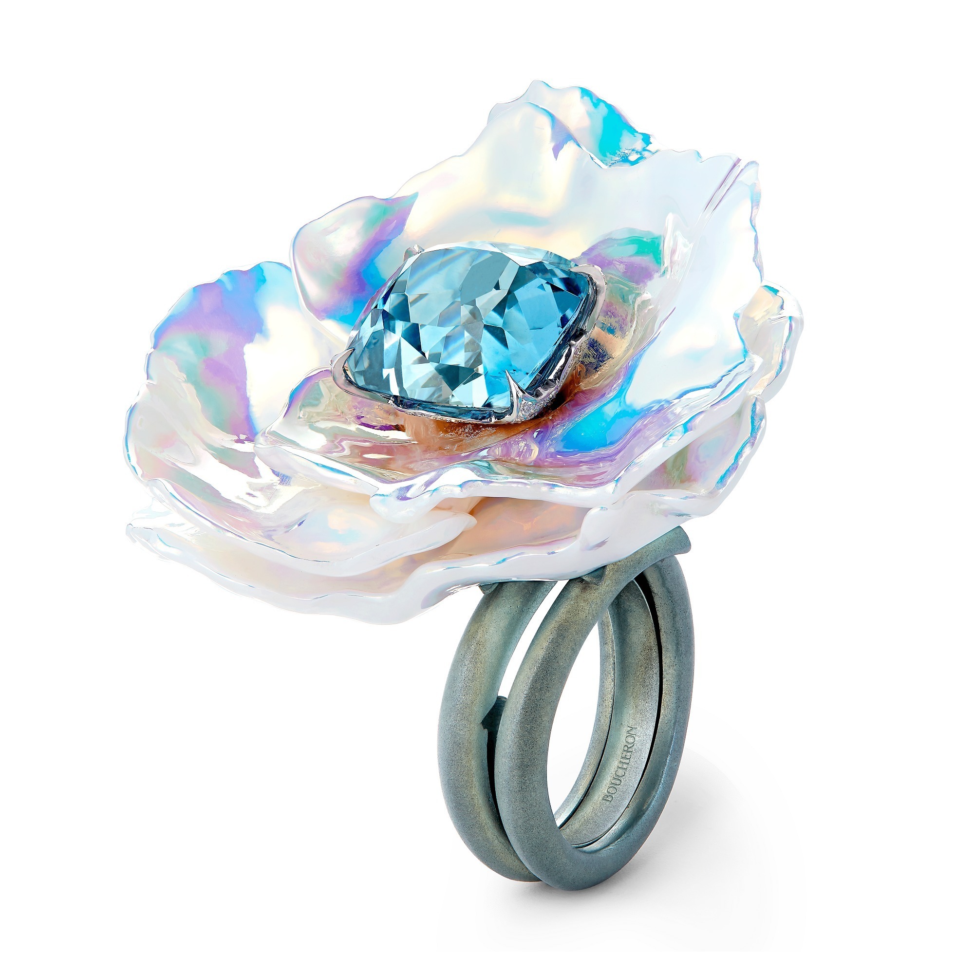 Boucheron Chromatique pastel color shift