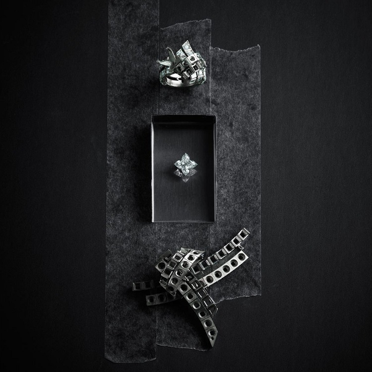 Louis Vuitton La Star du Nord diamond ring white gold