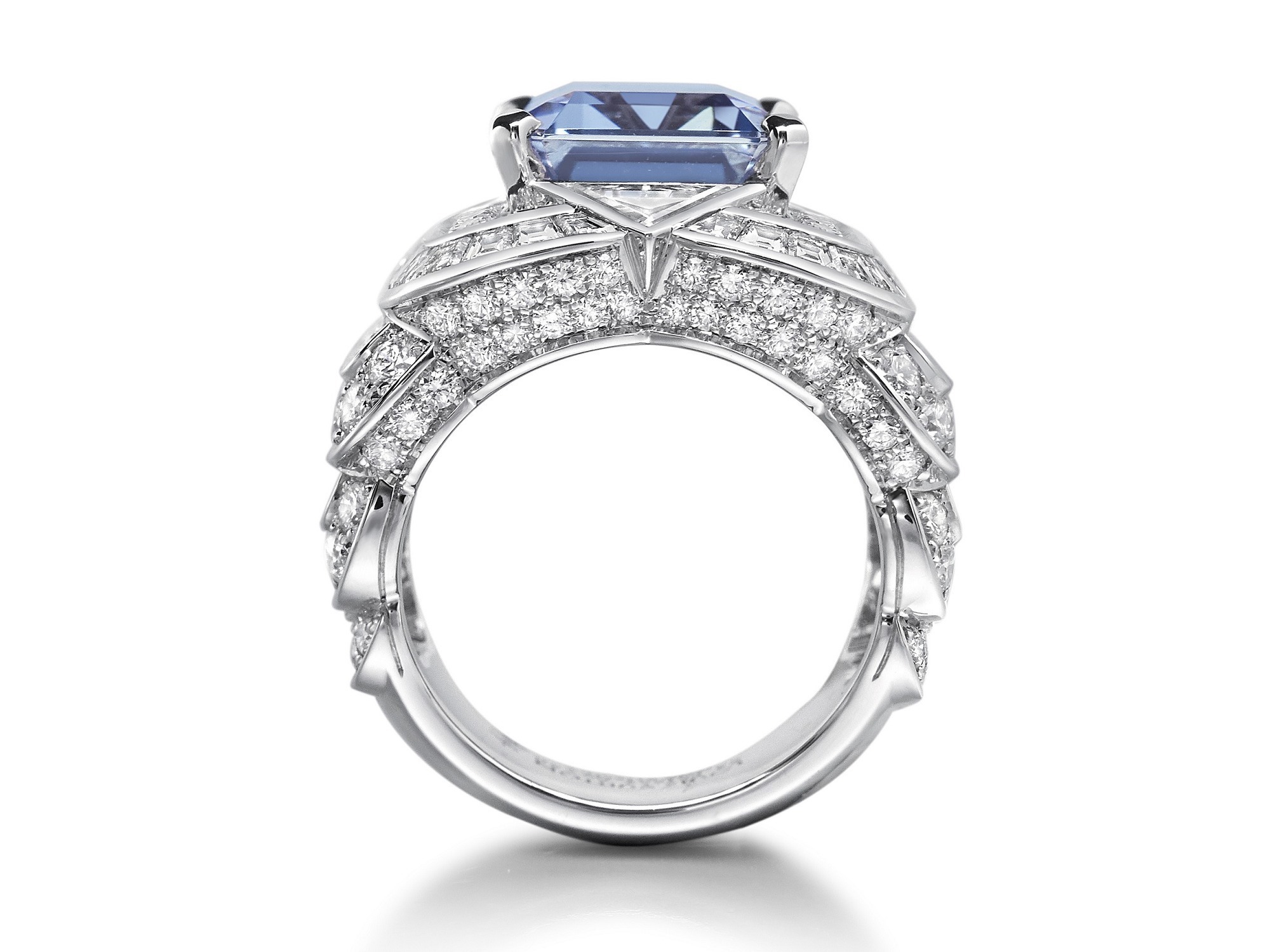 LV Le Tumbler ring craftsmanship