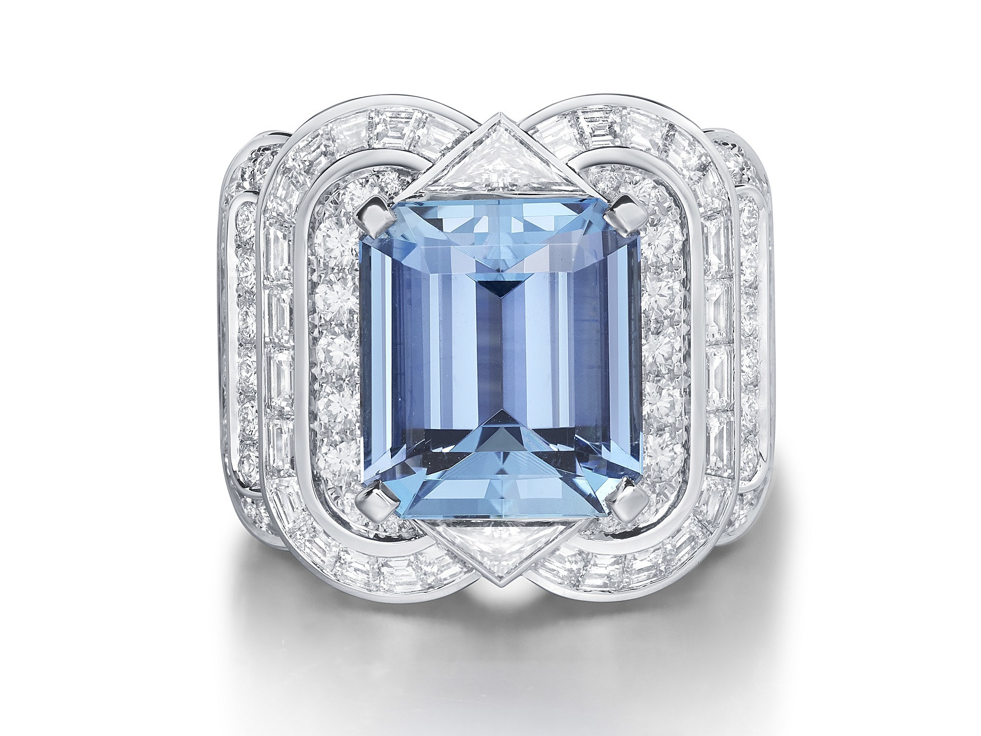 Louis Vuitton Le Tumbler aquamarine ring