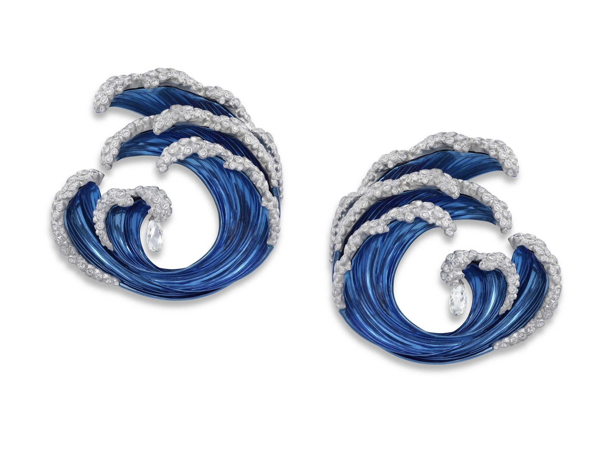Chopard Water earrings briolette diamonds