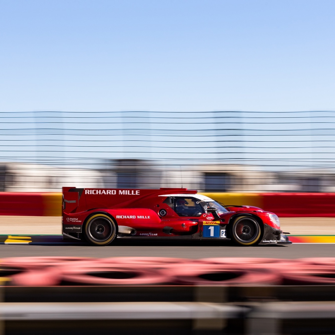 RM 07-01 Racing Red technology detail