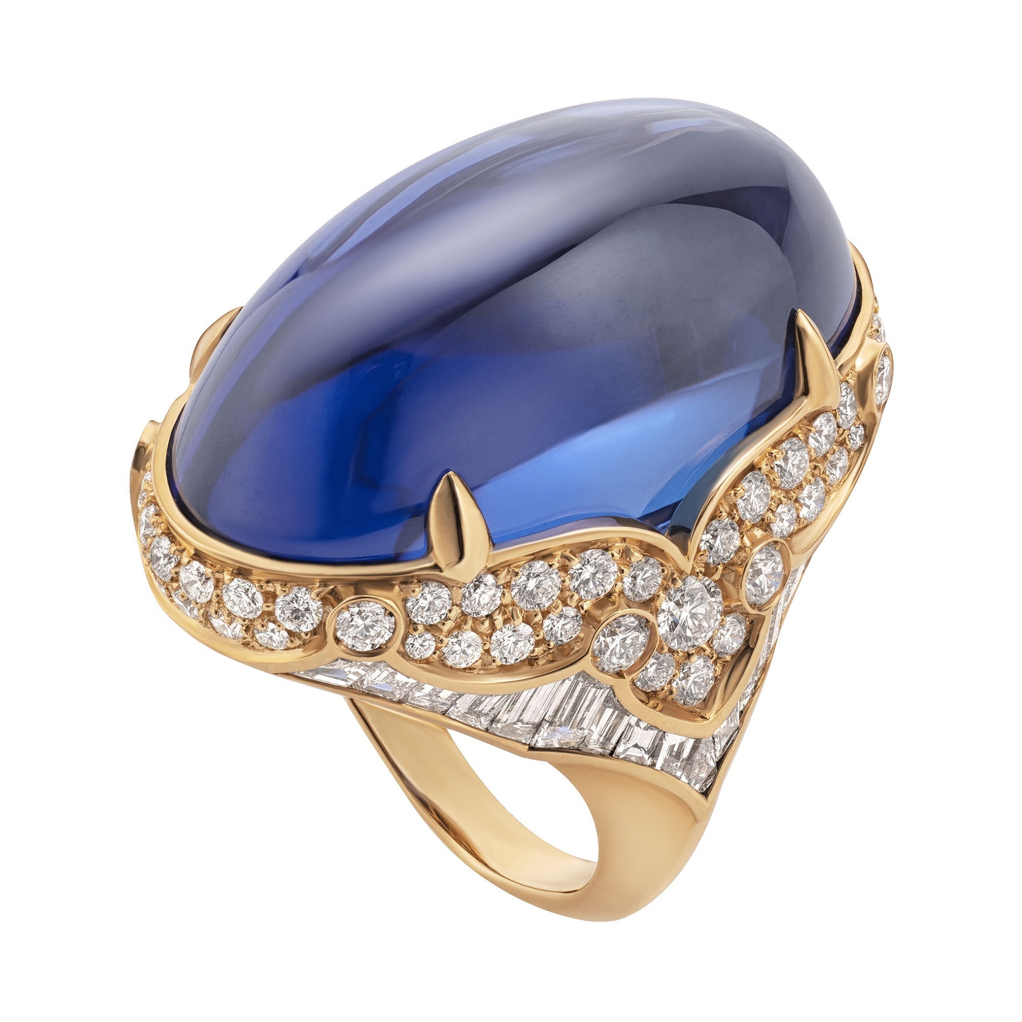 BVLGARI Cabochon Exuberance ring side view