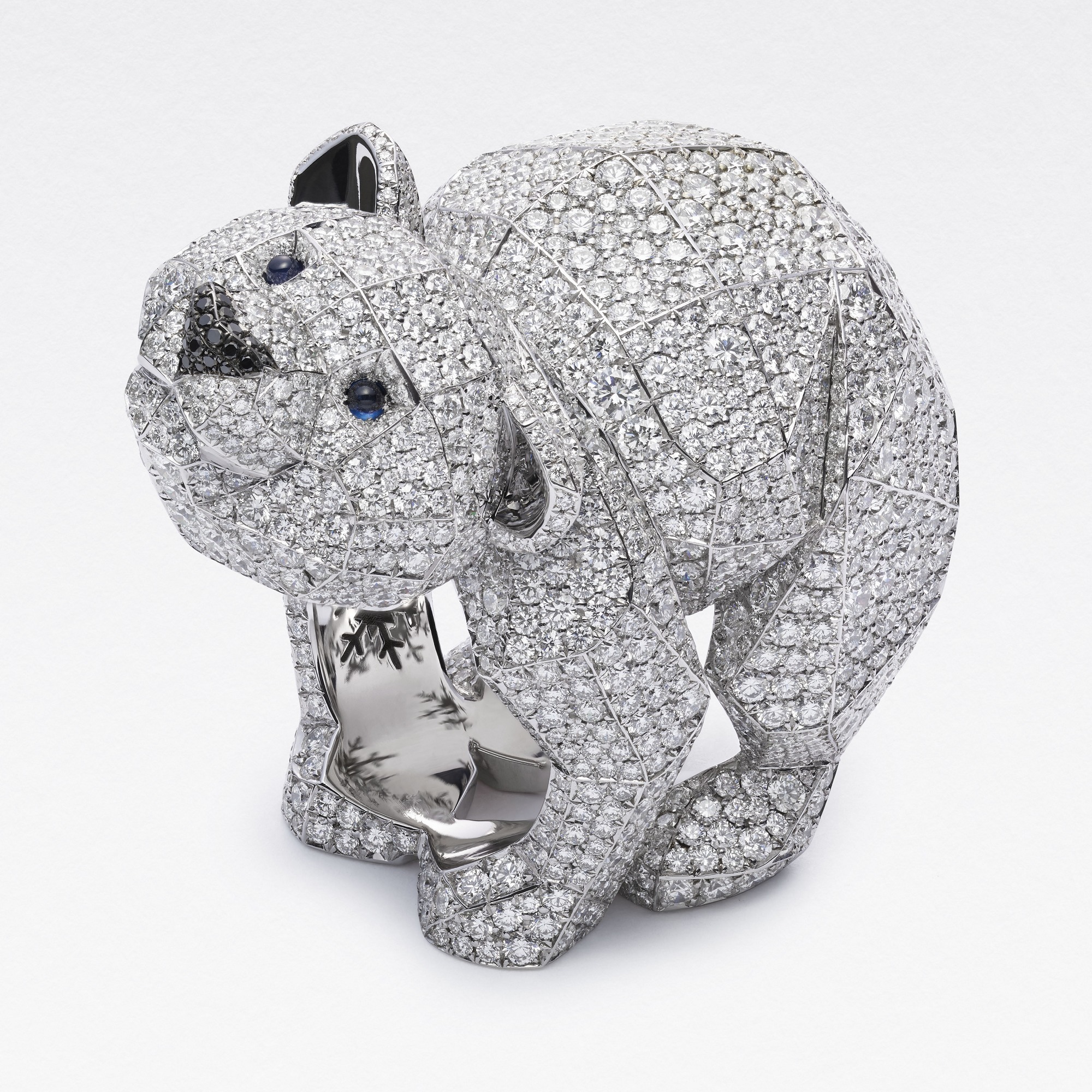 Chopard Polar Bear Ring desk ornament