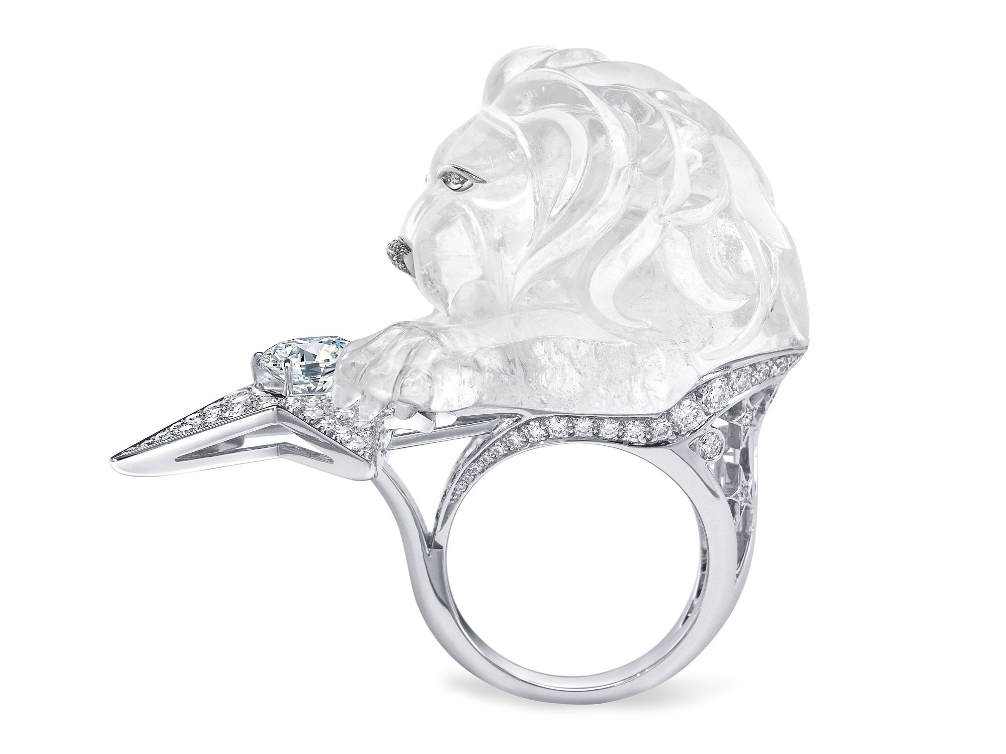 Chanel Constellation du Lion ring diamond star motif