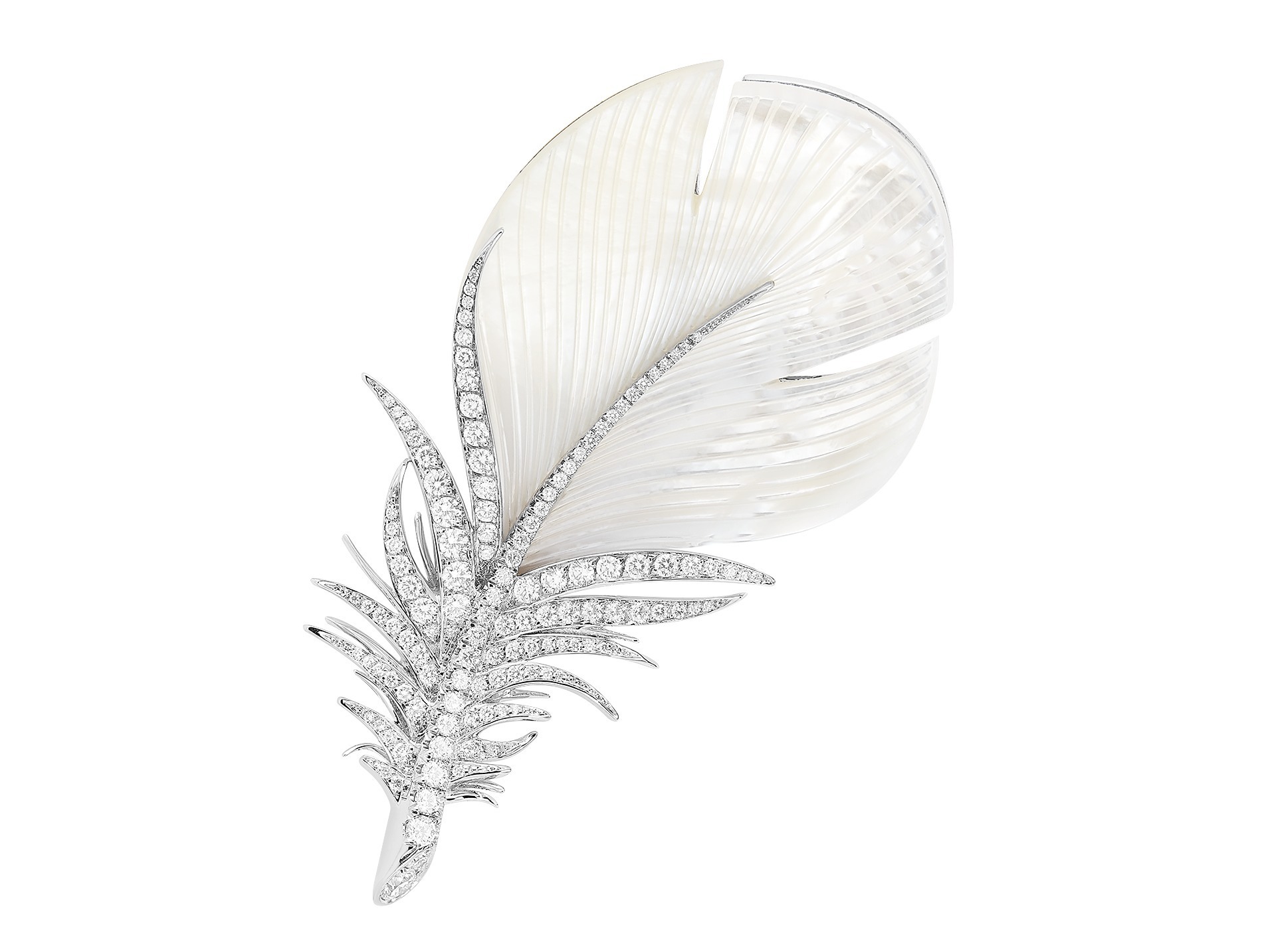 Boucheron Caresse de Plume high jewelry brooch ring