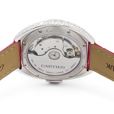 Cartier Clé de Cartier Diamond Watch dial and hands closeup