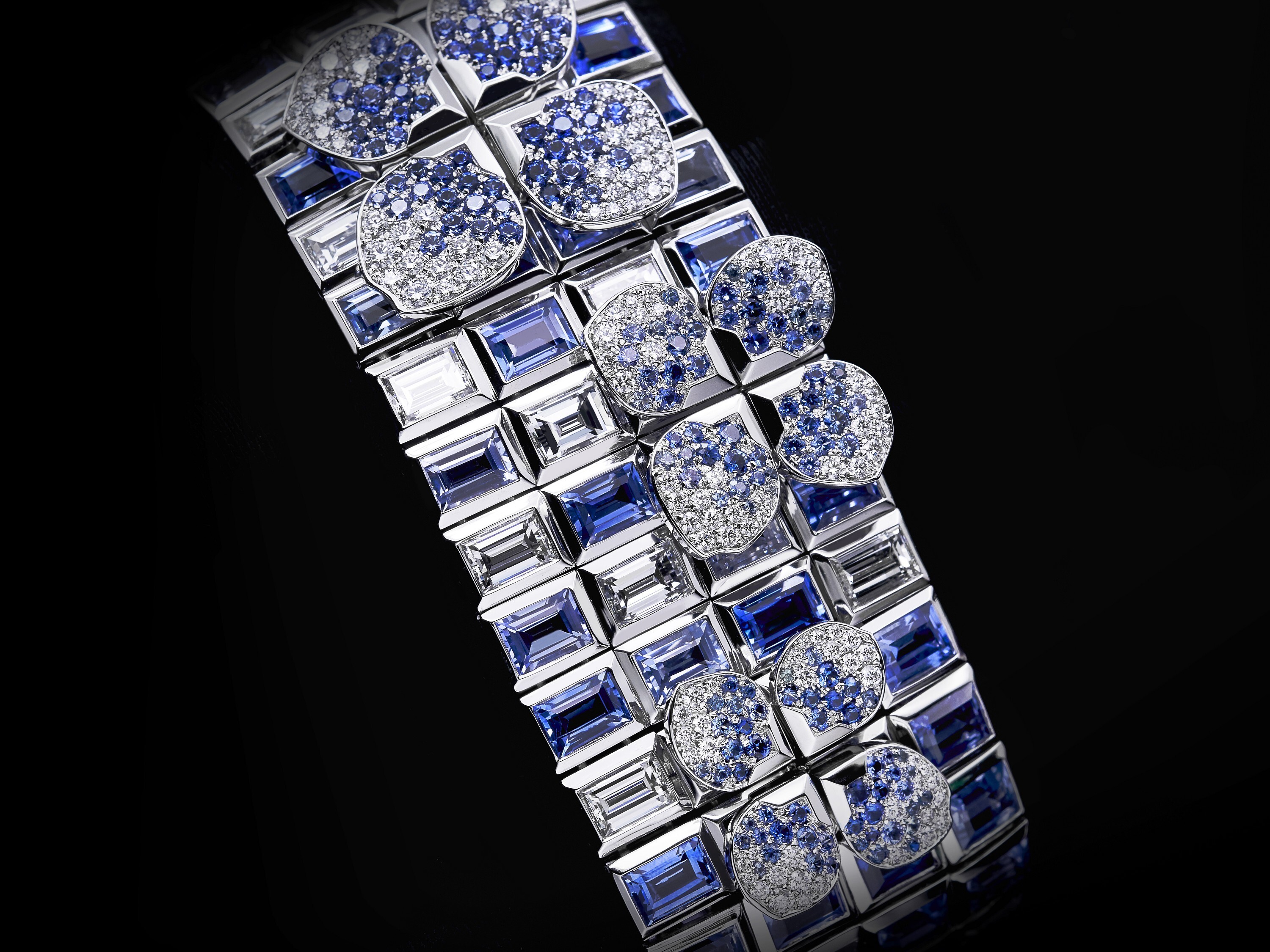 Tiffany Blue Book Flora bracelet baguette sapphires