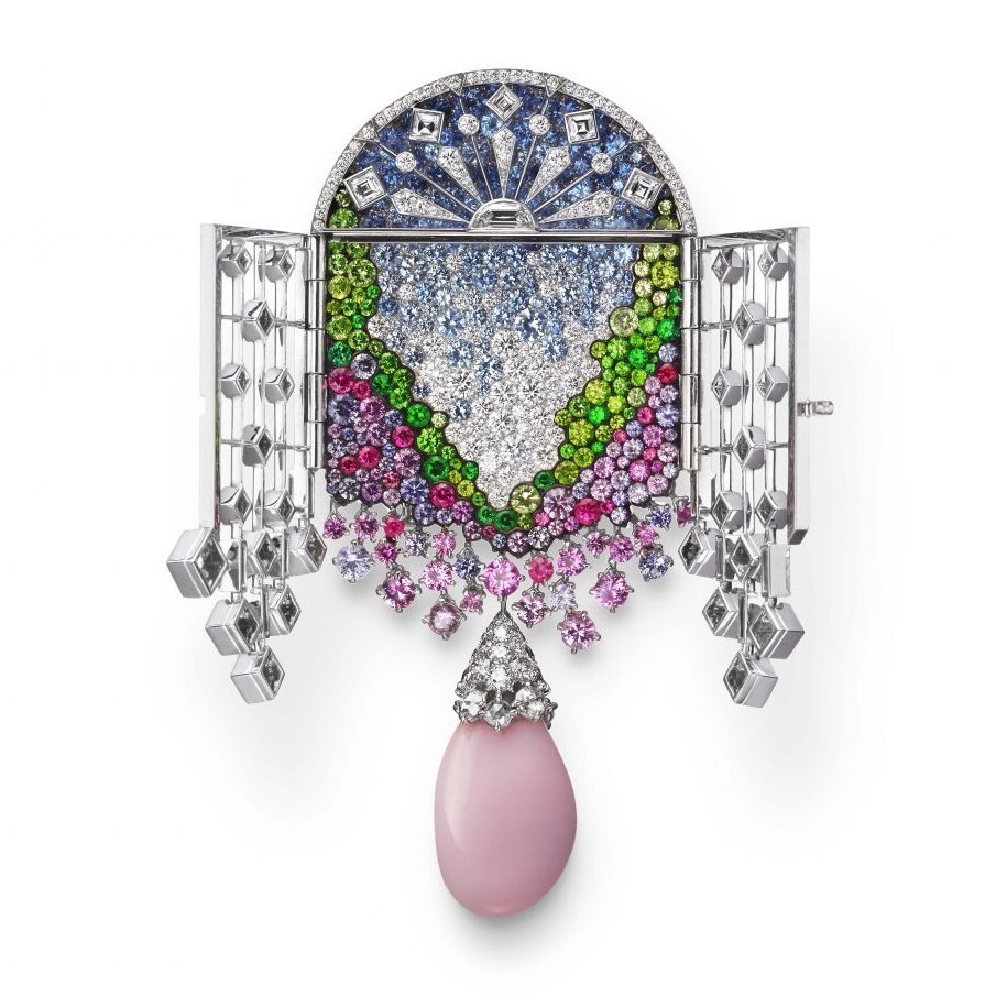 Mikimoto Jardin Mystérieux Brooch craftsmanship