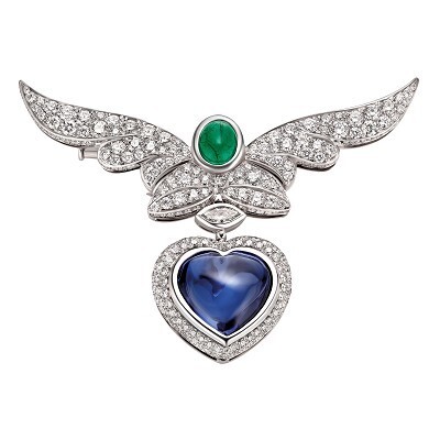 Bulgari Pop Heart Convertible Pendant - Showing Brooch Functionality