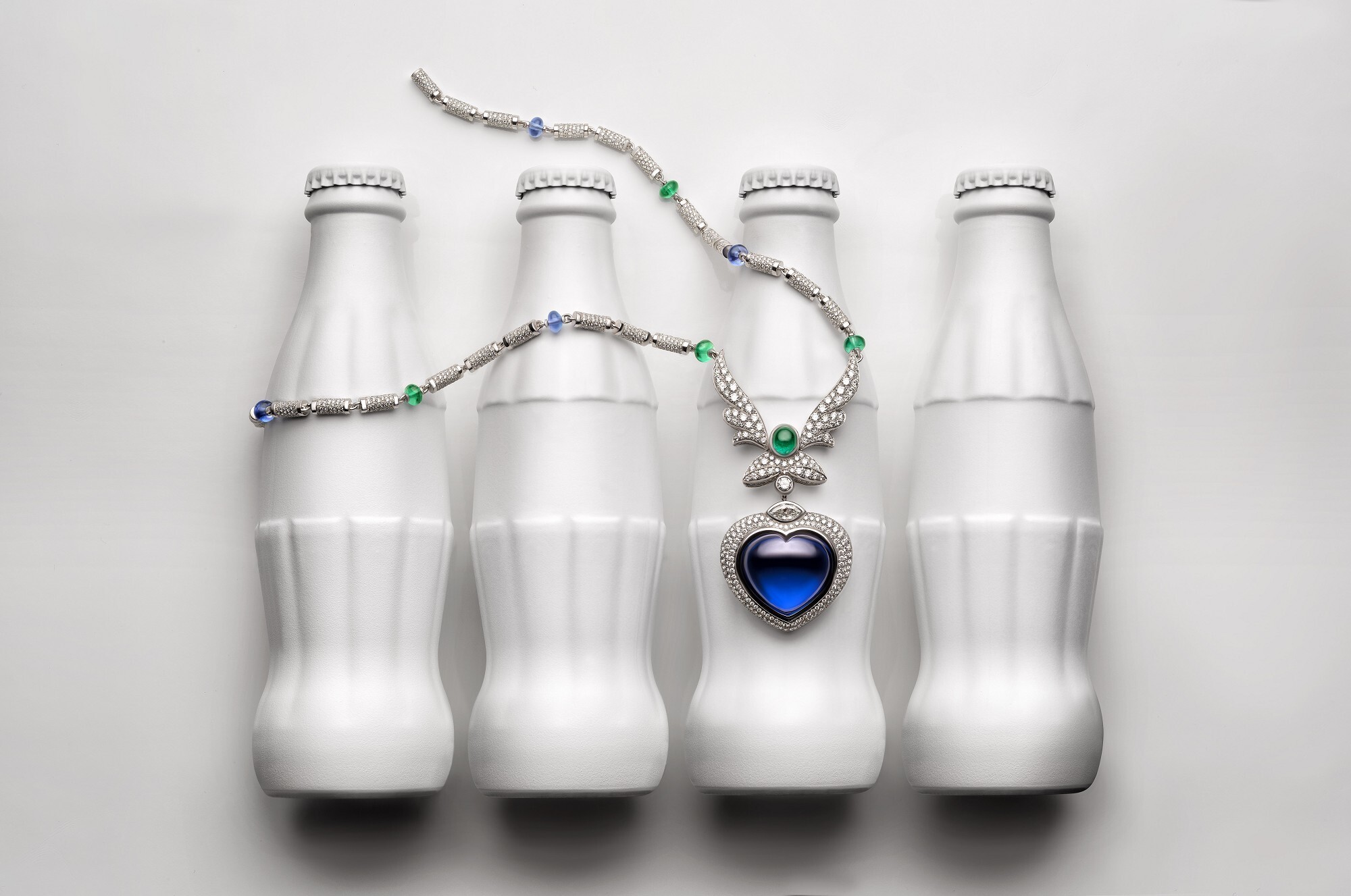 Bulgari Tanzanite Emerald Necklace - Detail of Wing Embellishments