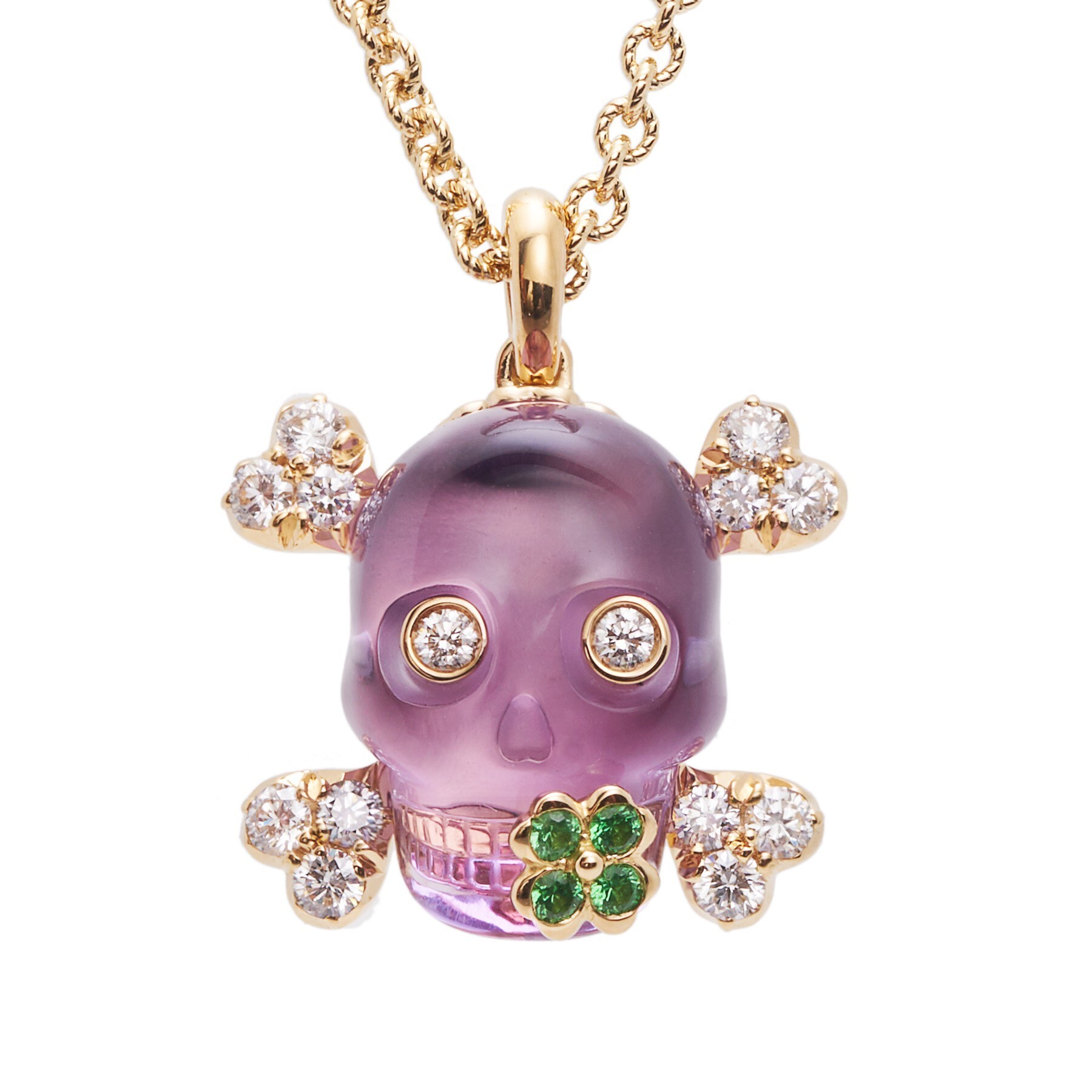 An elegant Dior Tête de Mort ring from the collection