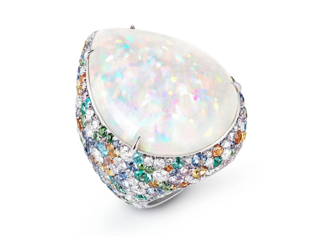 Boucheron Boucheron Illusion Opal Ring