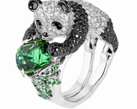 Boucheron Panda giant panda ring