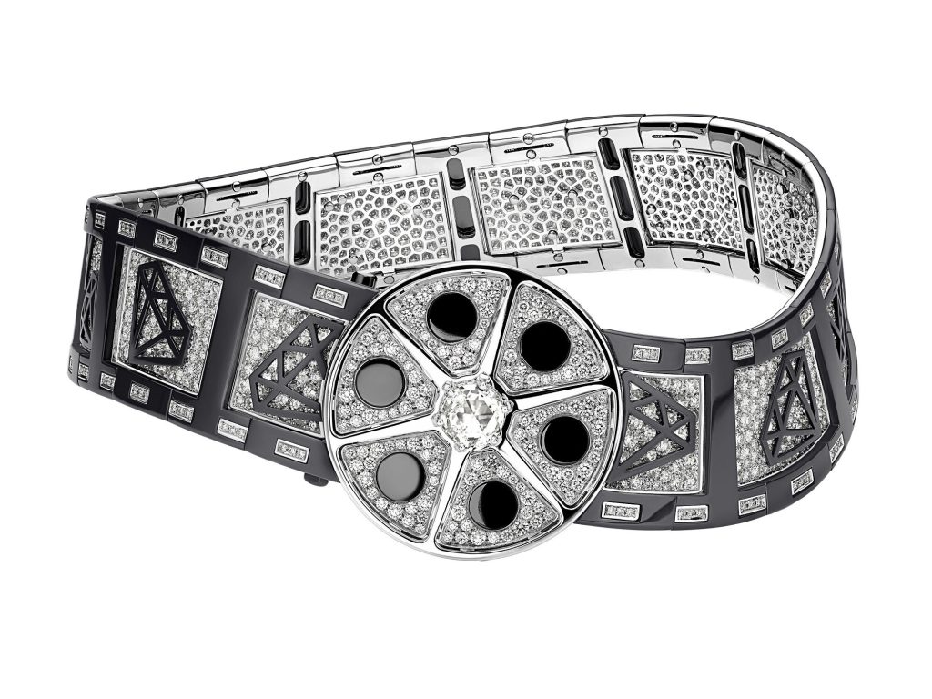 Bulgari Action! white gold necklace