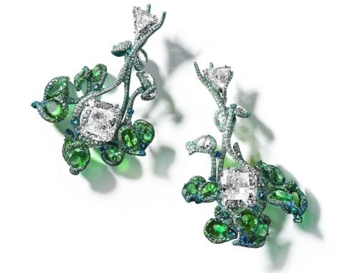 CINDY CHAO The Art Jewel Black Label Morning Dew Green Vine Earrings
