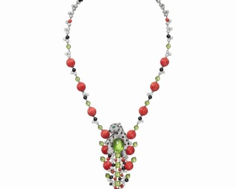 Cartier Cartier Panthère Confiante cheetah theme peridot necklace
