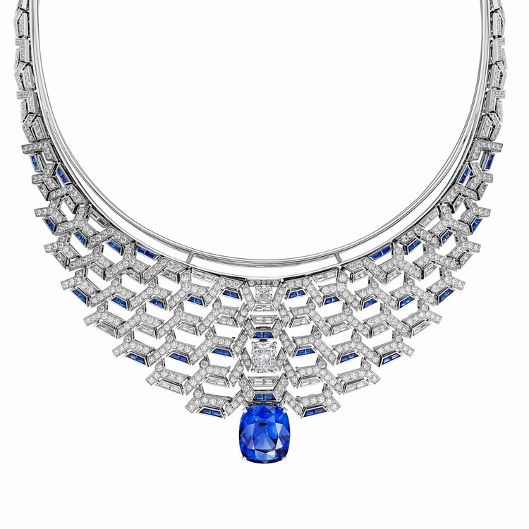 Cartier Spina sapphire necklace