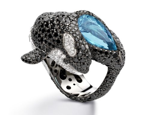 Chopard Red Carpet killer whale ring