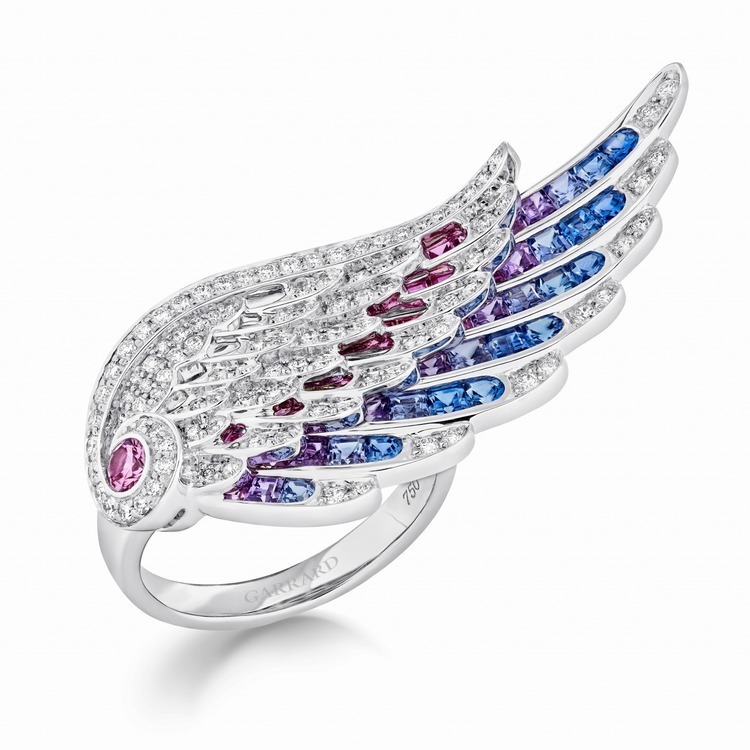 Garrard Wings Embrace Wings Ring