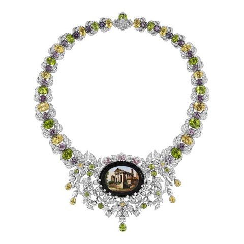 Gucci Hortus Deliciarum white gold necklace