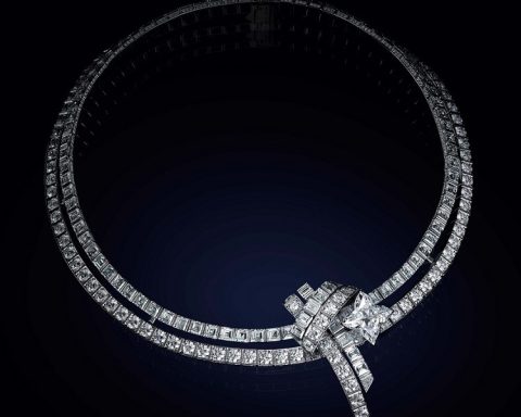 Louis Vuitton Louis Vuitton La Star du Nord diamond necklace