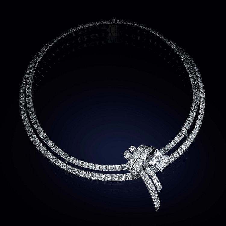 Louis Vuitton Louis Vuitton La Star du Nord diamond necklace