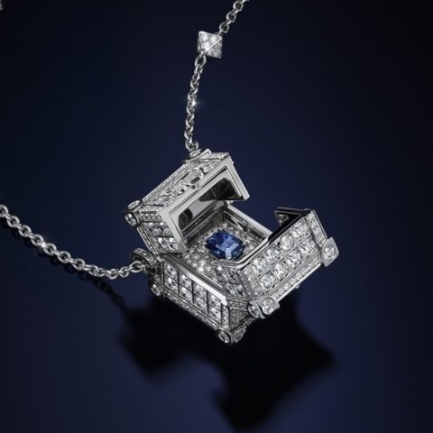 Louis Vuitton Louis Vuitton Liberty Trunk small suitcase necklace