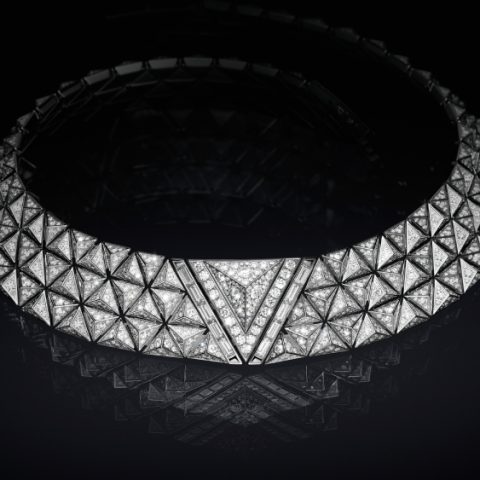 Louis Vuitton Pure V white gold diamond jewelry set