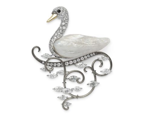 Mikimoto Jardin Mysterieux swan brooch