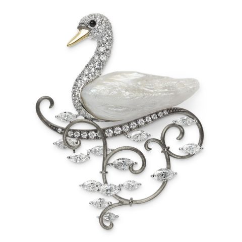 Mikimoto Jardin Mysterieux swan brooch