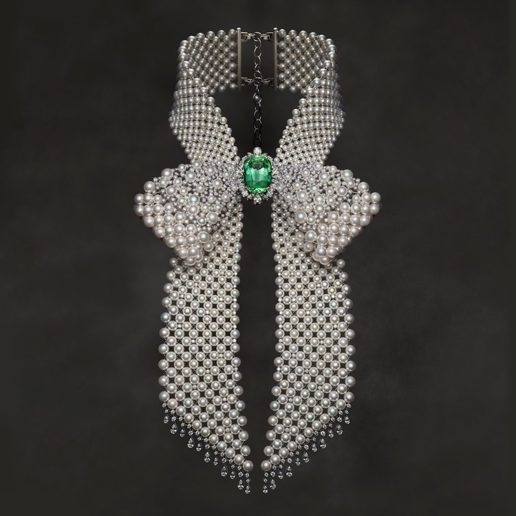 Mikimoto Mikimoto The Bows Green Tourmaline Pearl Necklace
