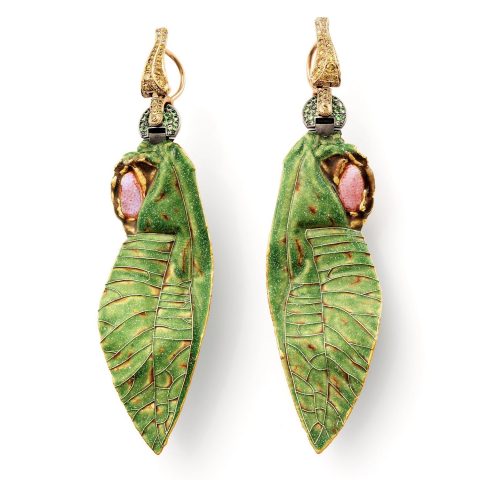 Otto Jakob Tettix "Grasshopper" Gold Drop Earrings