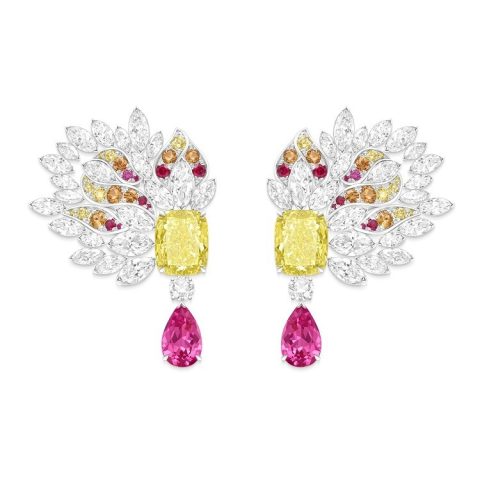 Piaget Extraordinary Light yellow diamond earrings