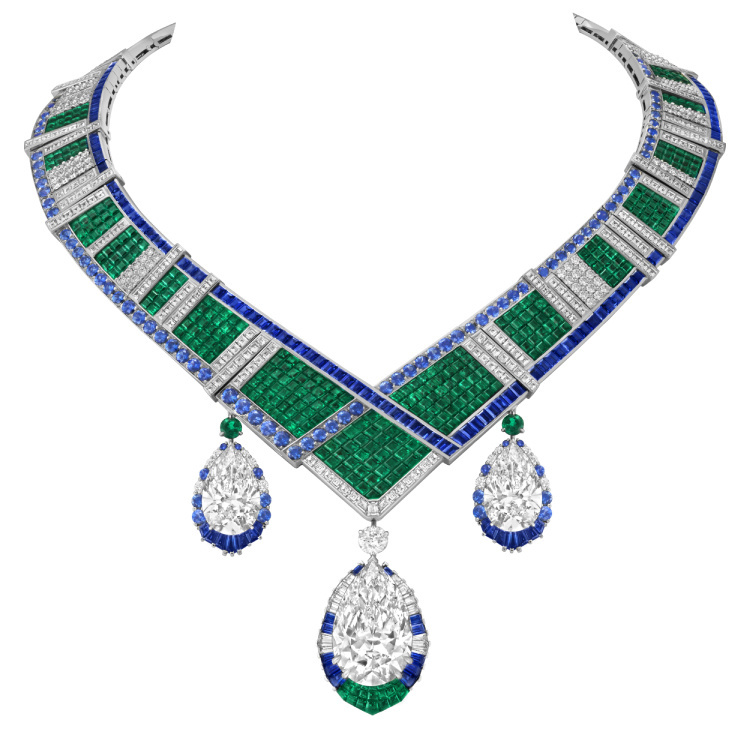 Van Cleef & Arpels Chevron Mystérieux diamond necklace