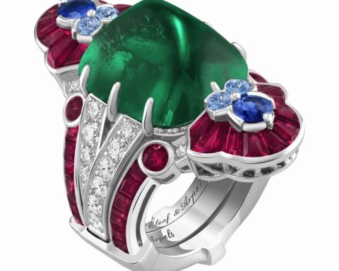 Van Cleef & Arpels Jeu de colombage emerald ring