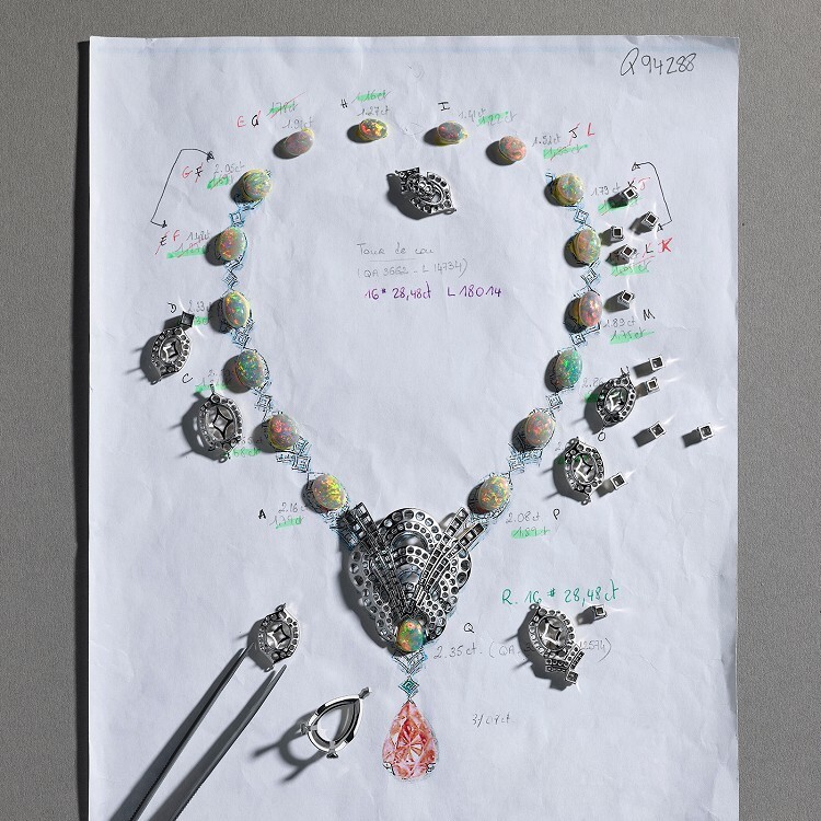 Angled shot of the Louis Vuitton Conquêtes high jewelry necklace, emphasizing its luxurious craftsmanship and gemstones.