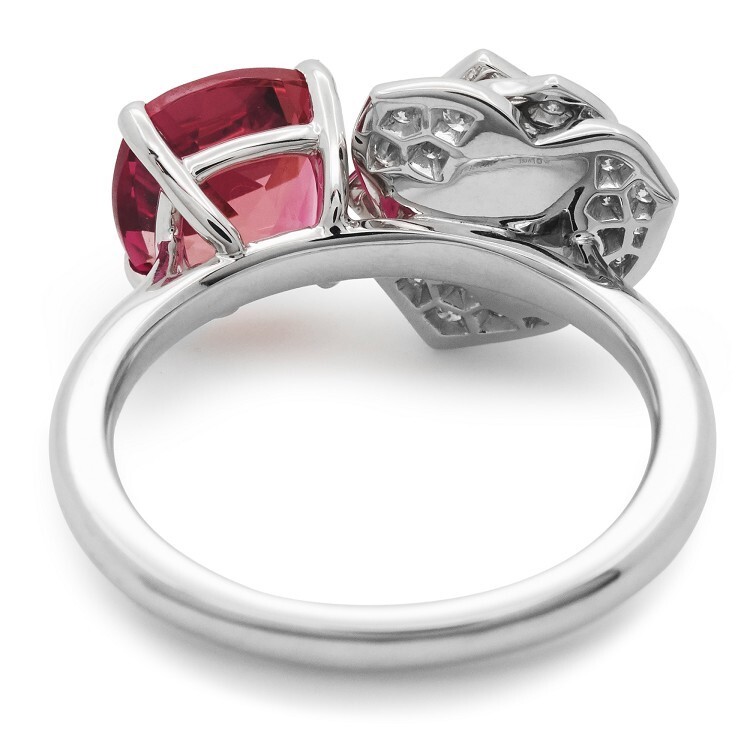 Side view detailing the diamond-set rose motif on the Piaget ring