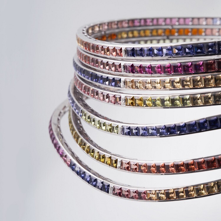 Detailed shot of the connections and settings within the Hermès Feux du Ciel collar, showcasing artisanal craftsmanship.