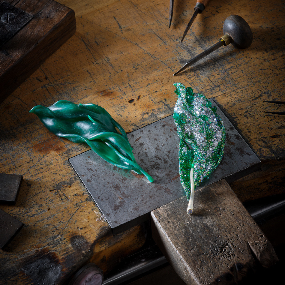 CINDY CHAO Rooted Brooch Floor-standing Master Series