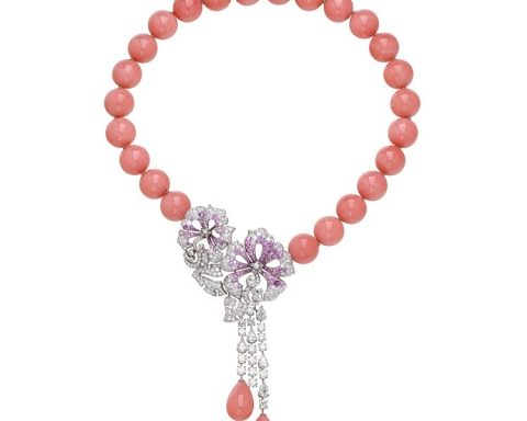 Van Cleef & Arpels Hibiscus d'Opale necklace
