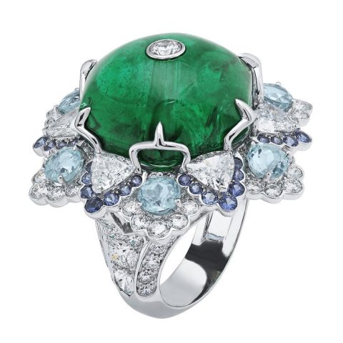 Van Cleef & Arpels Peau d'Âne series Amour Amour ring